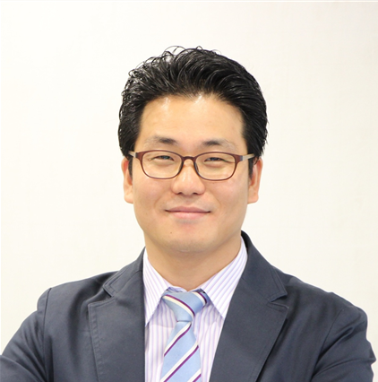 ����� ����